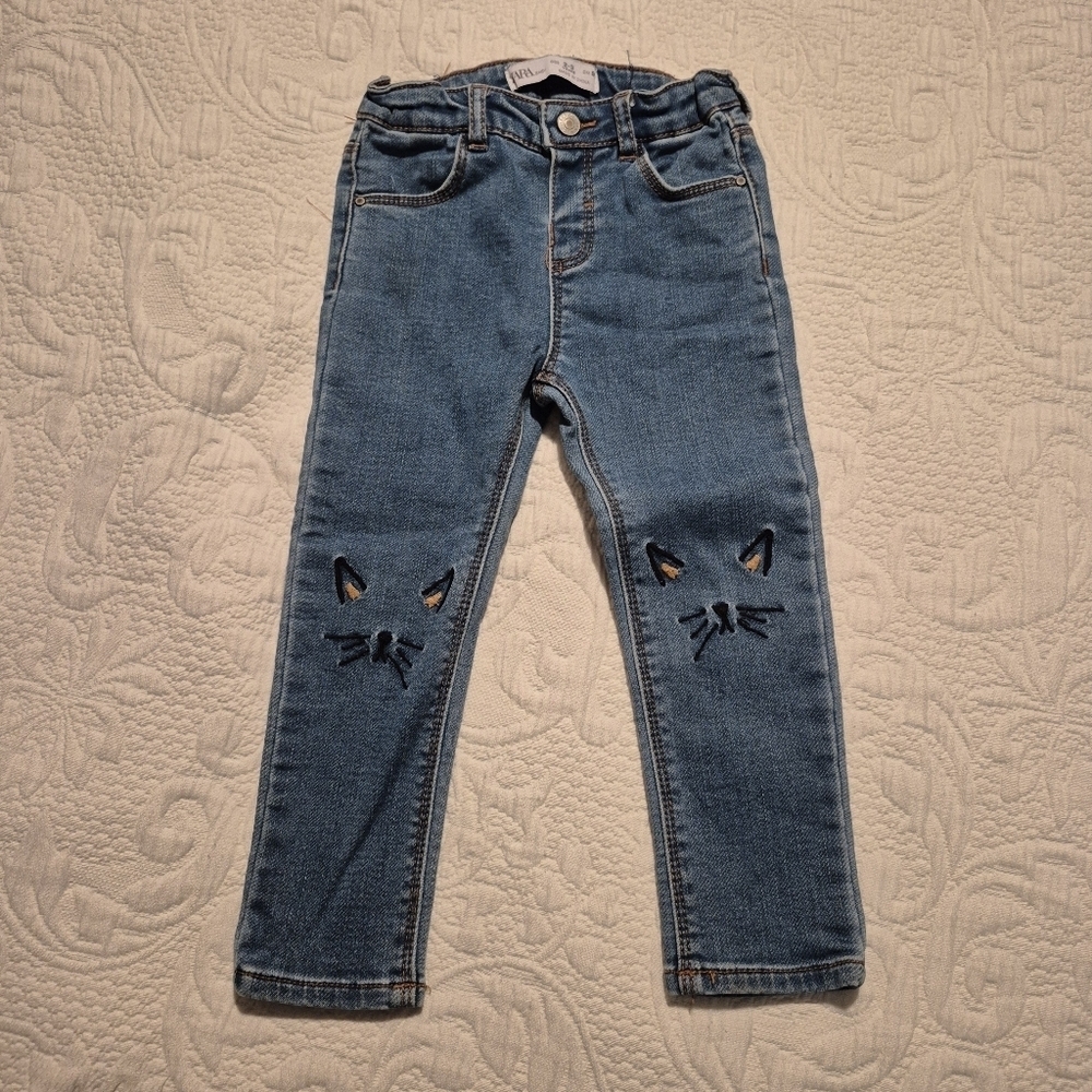 Zara girls 2-3 years stretch jeans adjustable waist cat embroidered knee VGUC